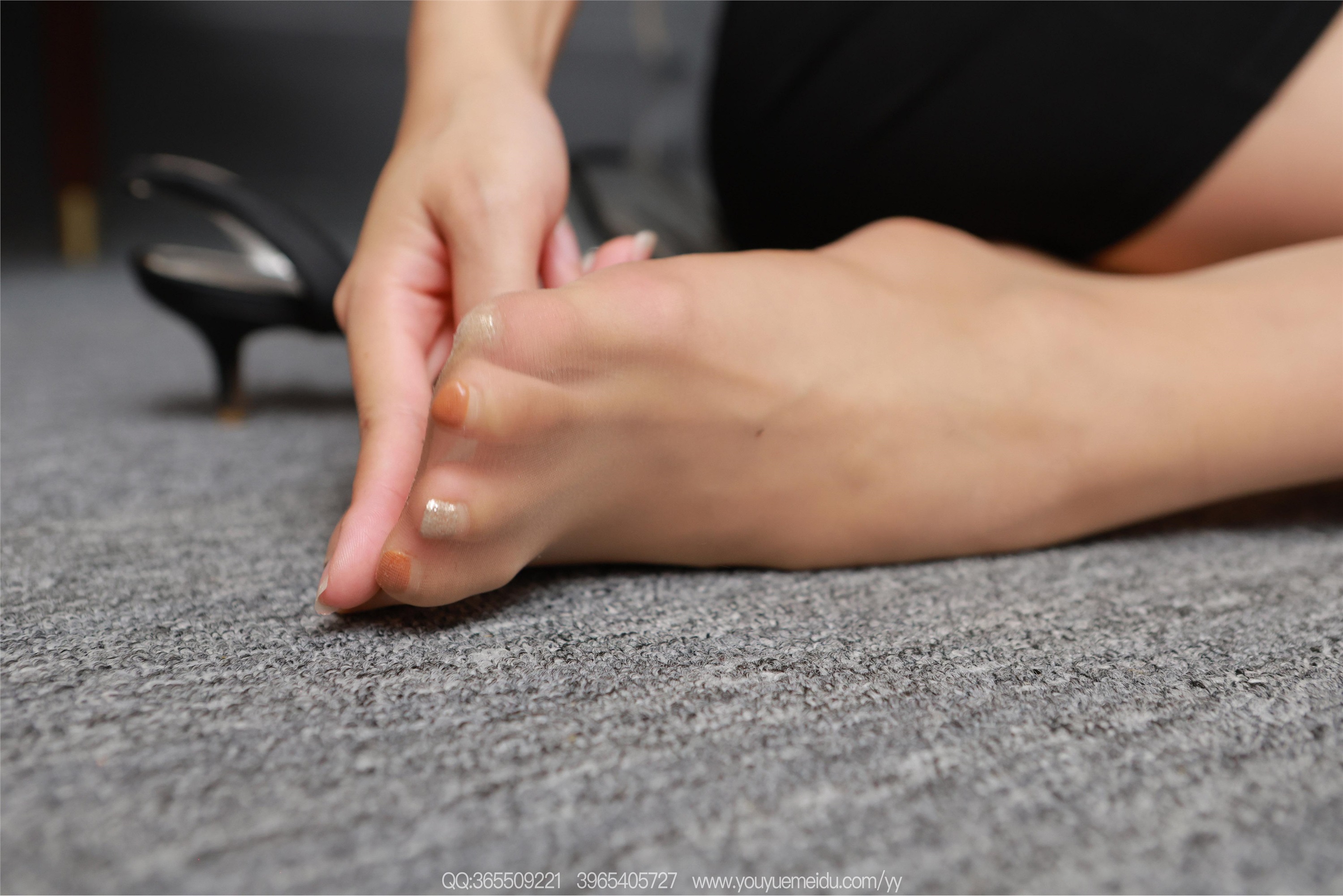 IESS异思趣向  2025.09.24 丝享家 2166 兔兔《极致包臀裙》